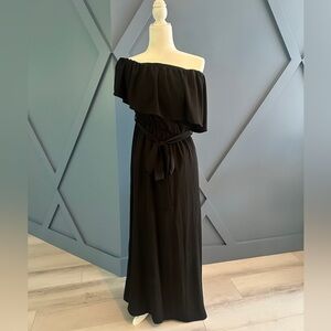 Vici classic black one shoulder dress in pristine condition.